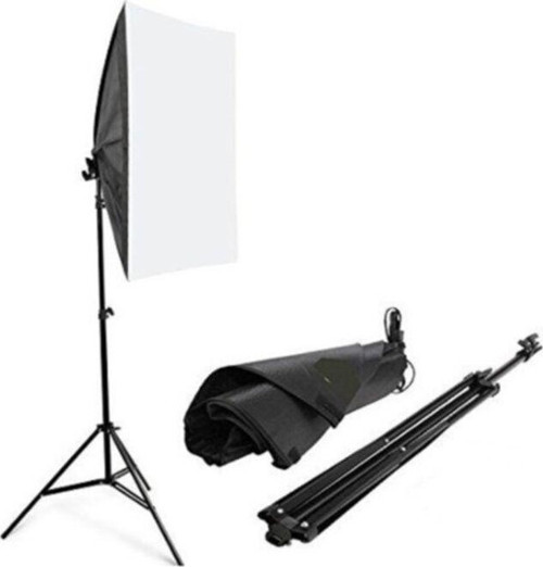 Erkek Siyah Softbox Sabit Işık Seti 50X70 Cm- 105 Wat (500 Wat Çıkış Gücü)+2M Işık Ayağı