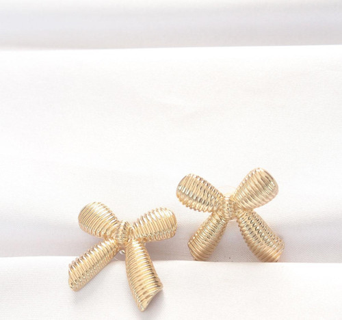 Pirinç Gold Renk Fiyonk Küpe - EBJ240521W24174