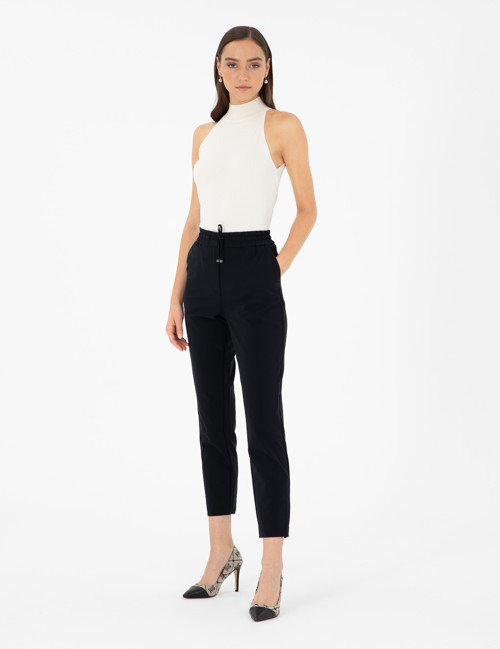 Siyah Carrot Fit Kumaş Pantolon 50296809-VR046