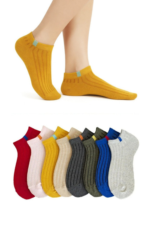 8 Çift Unisex Renkli Düz Desenli Kısa Çorap Seti