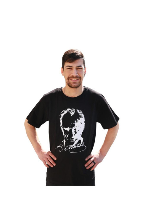 Atatürk Baskılı T-Shirt