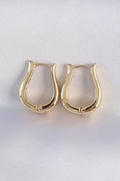 Pirinç Gold Renk İçi Boş Gül Küpe TJ-BKP8976