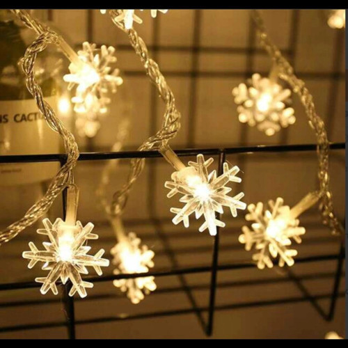 Kar Tanesi 5m 28 Led Gün Işığı Kar Tanesi 4 Cm Pilli 2 Kademeli