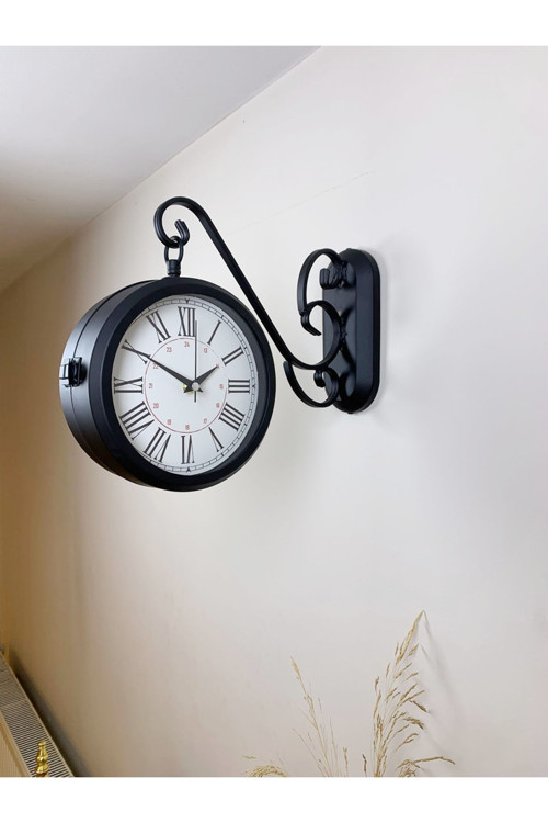 Siyah Metal Modern İstasyon Saati 36 x 25 cm
