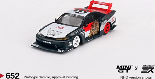 LB-Super Silhouette Nissan SILVIA (S15)“GARUDA” MINI GT x MIZU 1:64 652