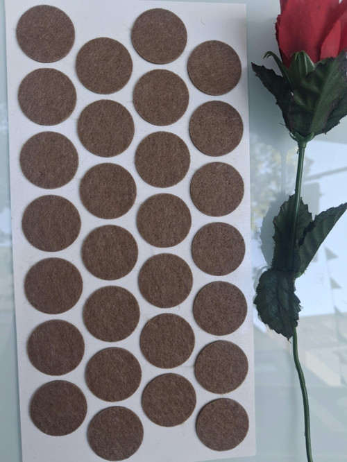 Keçe 90743 HRD 4 Paket 28 mm Kahve Masa Sandalye Koltuk Baza Ayak Çizdirmez Yapışkanlı