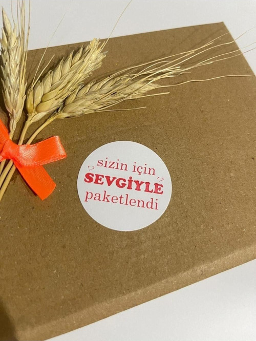 Sizin İçin Sevgiyle Paketlendi Kırmızı Yazılı Yuvarlak Yapışkanlı Etiket 5 x 5 cm 100 Adet