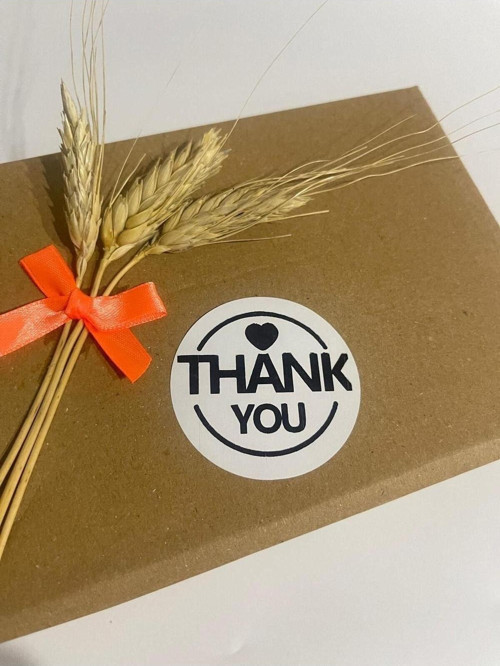 Thank You Yuvarlak Kalpli Siyah Yazılı Yuvarlak Yapışkanlı Etiket 4 x 4 cm 120 Adet
