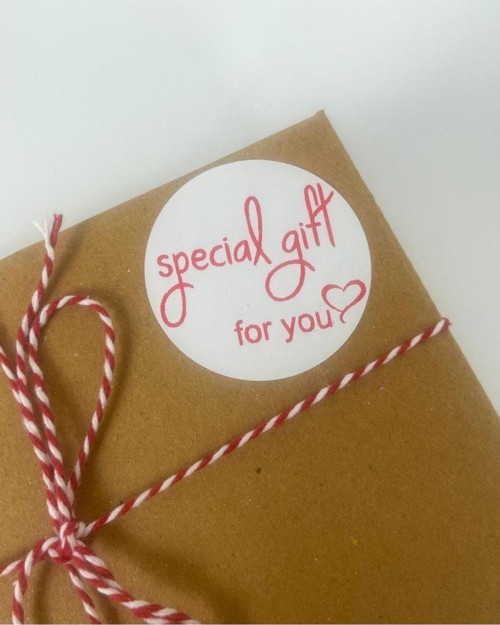 Special Gift You Kalpli Kırmızı Yazılı 5 cm Yuvarlak Etiket 100 Adet
