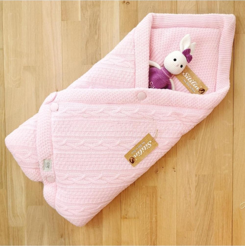 Kız Bebek Kundak Battaniyesi Pembe Triko Kumaş Defne Sabunlu Set STL4617