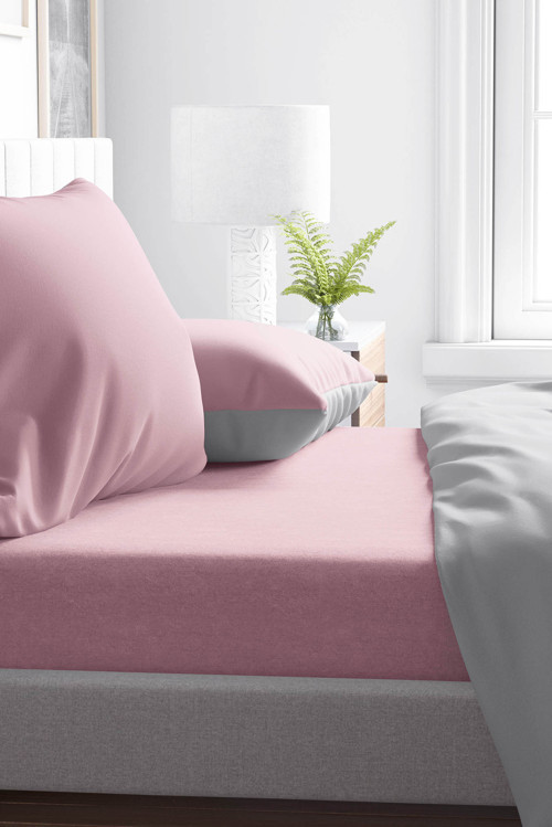 Pembe Çift Kişilik Lastikli Çarşaf + 2 Adet Yastık Kılıfı 160x200