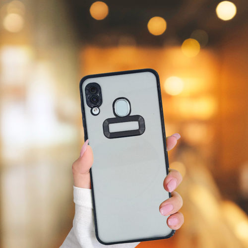 Samsung A20 / A30 Uyumlu Yanlari Renkli̇ Lens Korumali Logo Gösteren Mega Kilif Si̇yah