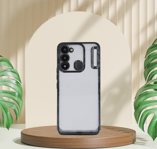 Tecno Spark 8C Yanlari Renkli̇ Lens Korumali Logo Gösteren Mega Kilif Si̇yah