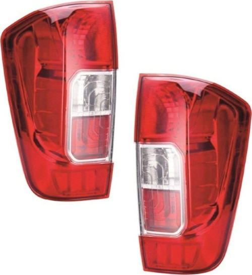 Nissan Navara Sağ-sol Stop Lambası Duysuz 2015-2018