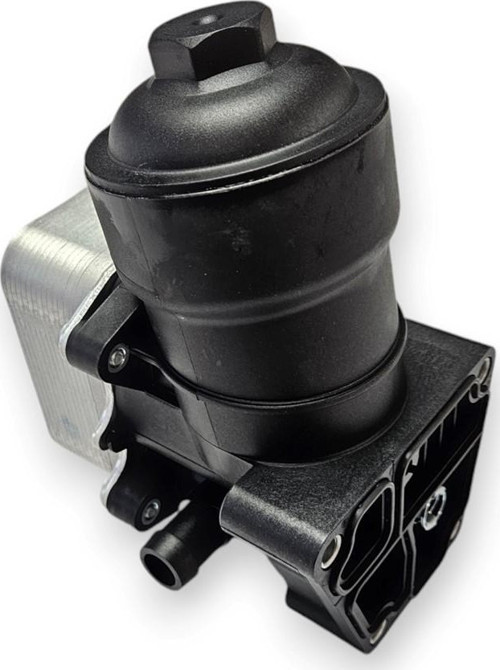 VW Amarok 2013-2016 2.0 Dizel Motor Yağ Filtre Kütüğü 03L115389H