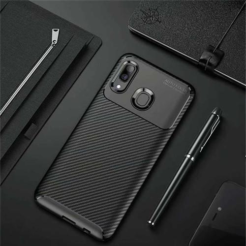 Samsung Galaxy A30 Kılıf Darbe Emici Uzun Ömürlü Parmak İzi Yapmaz Karbon Tasarım Negro Kılıf