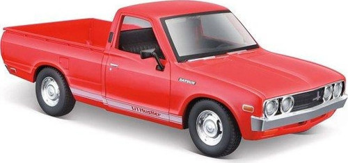 1/24 1973 Datsun 620 Pick-up Model Araba