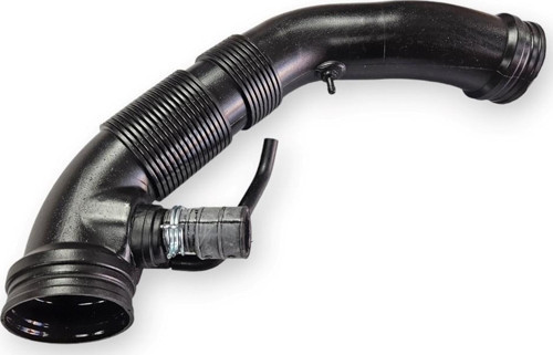 VW Passat B6 2006-2011 1.6 BSE Motor Hava Filtre Hortumu 1K0129684AE
