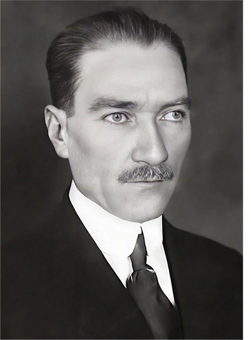 Mustafa Kemal Atatürk Art Mdf Tablo 50 cm x 70 cm