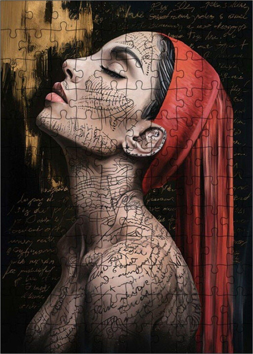 Ahşap Mdf Puzzle Yapboz Dövmeli Kadın 120 Parça 25 x 35 cm