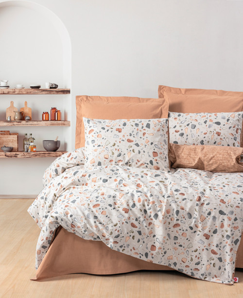 Minimal Tek Kişilik Lastikli Çarşaflı Nevresim Takımı Oniks Karamel