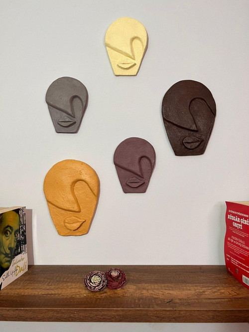 Soyut Tasarım El Yapımı Özel Pigment Boyalı Salon Oturma Odası Mutfak Duvar Dekoru Taş Mask 5'Li Set