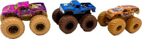 Monster Trucks 3 lü Paket HNT79