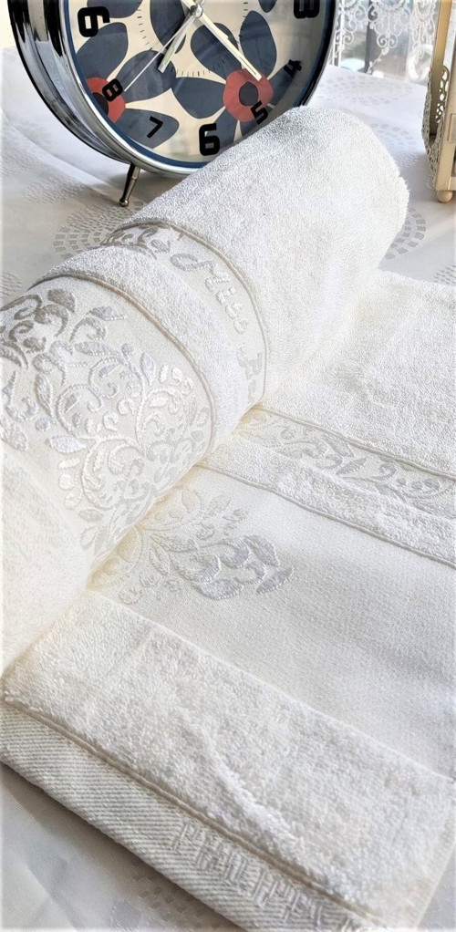 Miss Bamboo Lüks 70X140 Cm. Çeyizlik Ihraç Malı Banyo Havlusu (%70 Bambu Lifi Içerir)