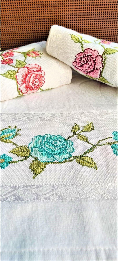 Annem 50X90 Cm. Jakarlı Kanaviçe Nakışlı Çeyizlik Lüks Havlu Seti (3'Lü Set)