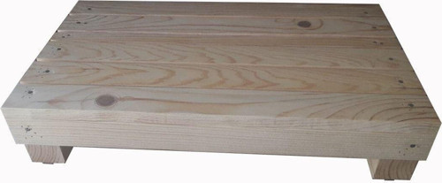Geniş Çocuk Basamağı Doğal Ahşap 12 cm Yükseklikte Üst Yüzeyi 30 cm x 50 cm
