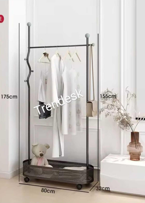 Ayaklı Siyah Konfeksiyon Askısı Metal Elbise Askılığı Oval Sepetli Askılık Tekerlekli 175 Cm 6007