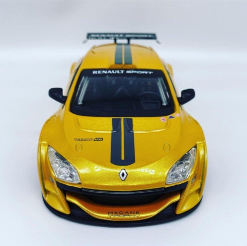 Burago 1:24 Ölçek Renault Megane Trophy Diecast Model Araba
