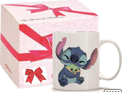Kişiye Özel Stitch With Baby Yoda Emoji Kalp Kulplu Süblimasyon Baskılı Porselen Kupa Bardak Düz Kulp