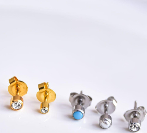 Çelik Gold-rodyum Kaplama Cerrahi Tektaş Çivili 5'li Kombin Küpe Model2