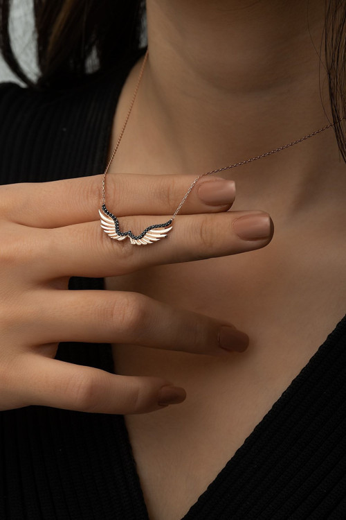 Kanat Kolye Siyah Nano Zirkon Taşlı Rose Gold Kaplama 925 Ayar Gümüş Uvps100499