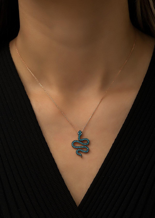 Yılan Kolye Firuze Taşlı Rose Gold Kaplama 925 Ayar Gümüş Kolye