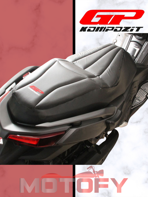 GP Kompozit Yamaha XMAX 250-400 2018-2024 Uyumlu Motosiklet Konfor Sele Kılıfı Siyah