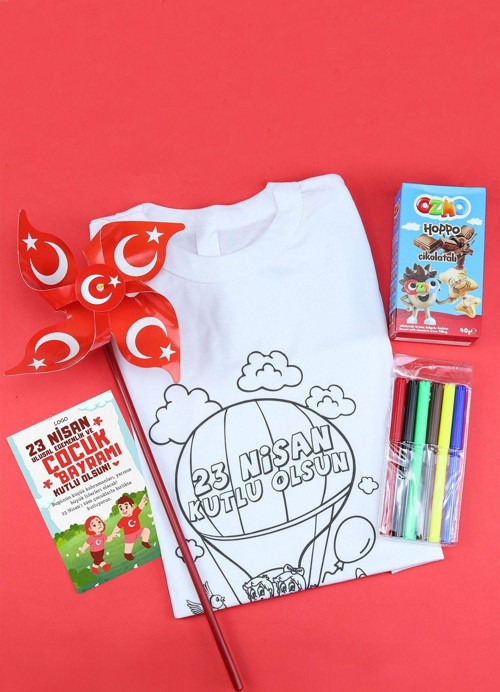 Türk Bayraklı Rüzgar Gülü & Ozmo Hoppo & 23 Nisan Kalemli Boyanabilir T-Shirt Hediye Seti