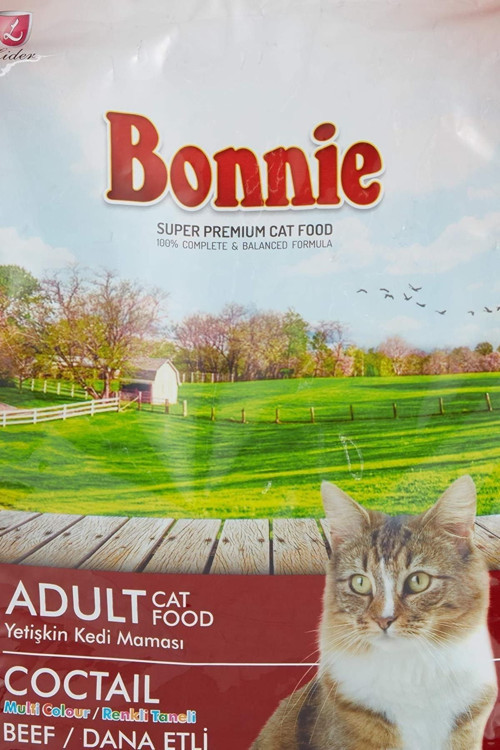 Kuru Kedi Maması, Sığır Etli, Yetişkin, Renkli Taneli, 1.5 Kg