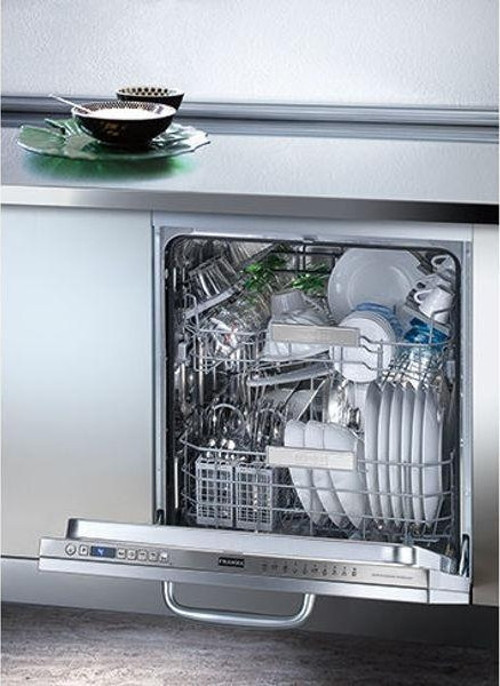 BULAŞIK MAKİNESİ FDW 614 D10P C TAM ANKASTRE