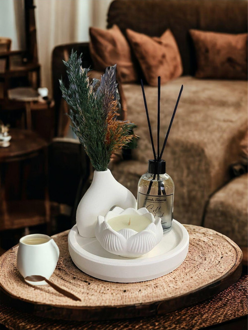 Beyaz Renk Özel Tasarım Soft Oda Kokulu Ve Lotus Mum N Model Vazolu Standlı Aksesuar Seti