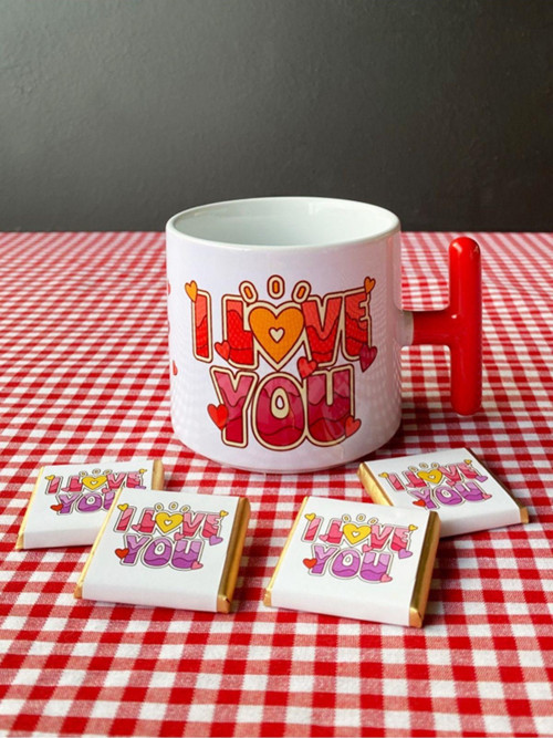 "I Love You" Kupası Ve Çikolatalar, Sevgiliye Hediye, Sevgililer Günü, Porselen Kupa