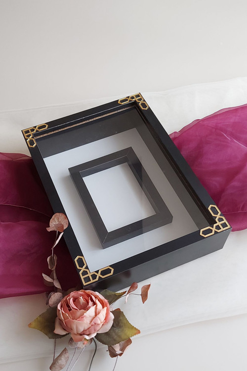 25X35 Cm Siyah Klasik Kenarlı Gül Kutusu Anı Çerçevesi! Yeni Model Çerçeve! Isimsiz -Ledsiz