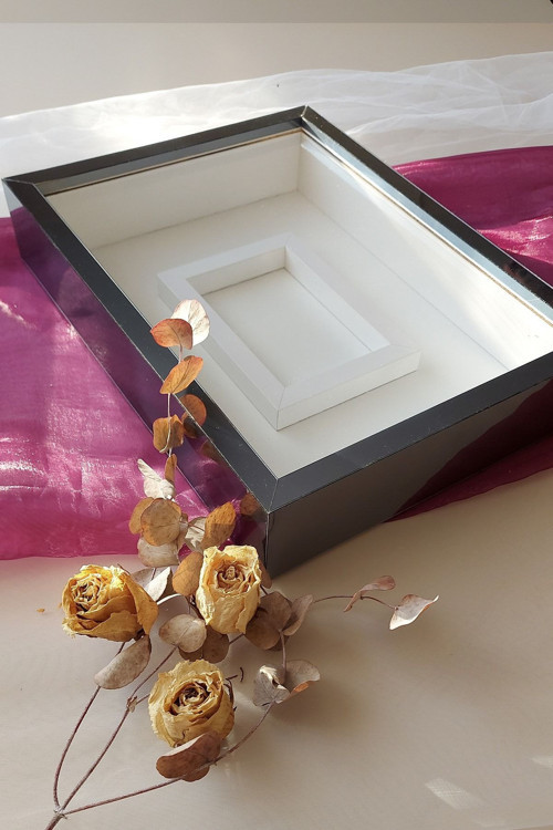 30X40 Cm Ledli Füme Pleksi Kaplı Fotoğraf Bölümlü Tasarım Gül Kutusu Anı Çerçevesi! Isimsiz