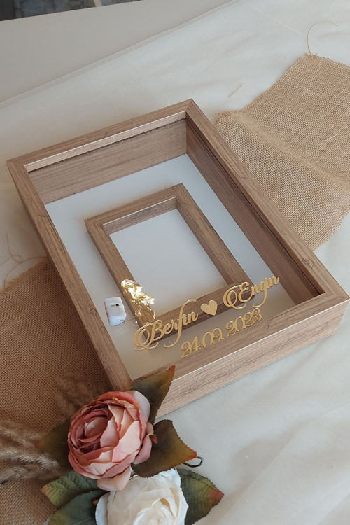 25X35 Cm Ceviz Fotoğraf Alanlı Model Tasarım Gül Kutusu Anı Çerçevesi! Ayna Çerçeve! Isimli Ledli