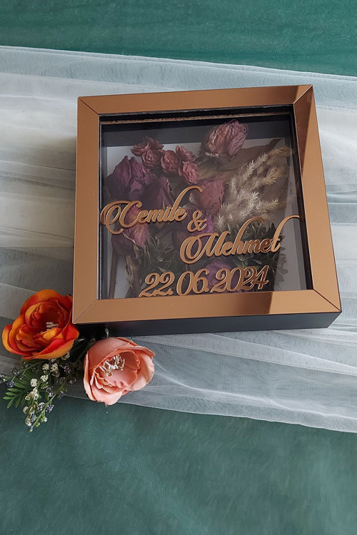 20X20X5 Cm İsimli Anı Çerçevesi! Yeni Moda Çiçek Anı Çerçevesi!