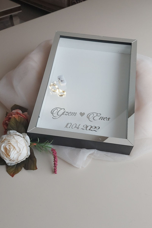 25X35 Cm Isimli Ledli Derin Anı Çerçevesi! Yeni Moda Gül Kutuları! Nişan Çiçeği Tasarımı!