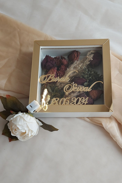 20X20X5 Cm Ledli İsimli Anı Çerçevesi! Yeni Moda Çiçek Anı Çerçevesi!