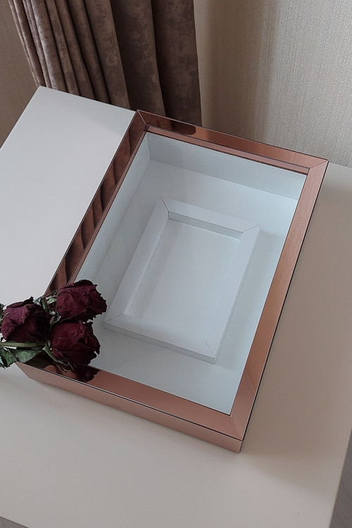 25X35 Cm Rosegold Renkli Fotoğraf Alanlı Model Tasarım Gül Kutusu Anı Çerçevesi! Yeni Model Çerçeve!