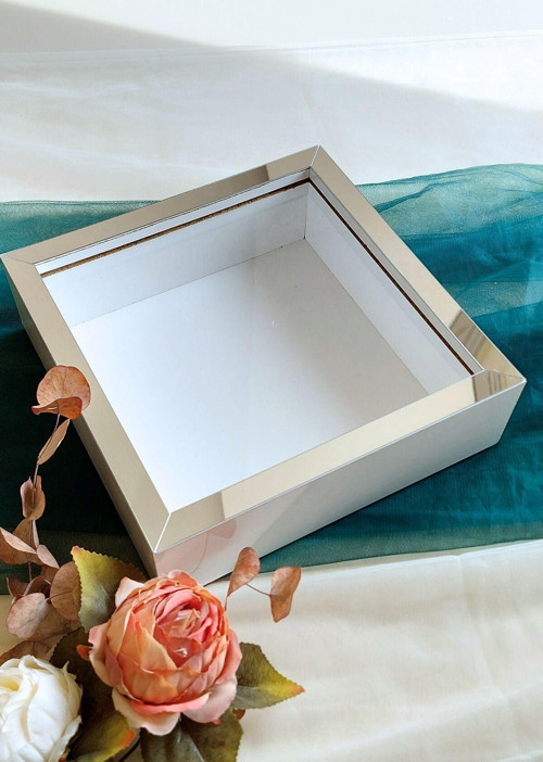 25X25 Cm Beyaz-Gümüş Derin Anı Çerçevesi-6 Cm Derinlikli Anı Çerçevesi Gül Kutusu! Hkm Ticaret